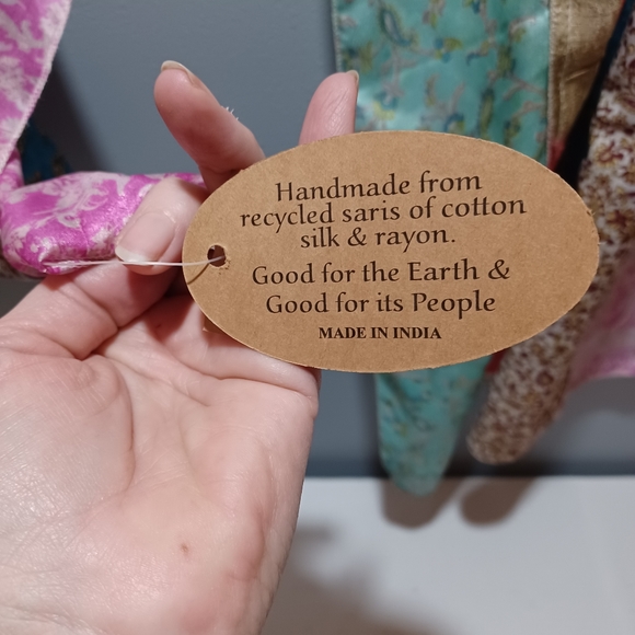 Nwt art studio silk scarf - Picture 3 of 3